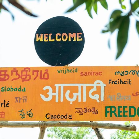 Woodpacker Hostel Auroville Pondicherry Exterior foto